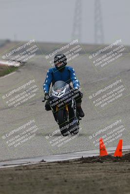 media/Nov-29-2025-TrackDaz (Sat) [[10ae2d9bce]]/B Group/Session 3 (Outside Grapevine)/